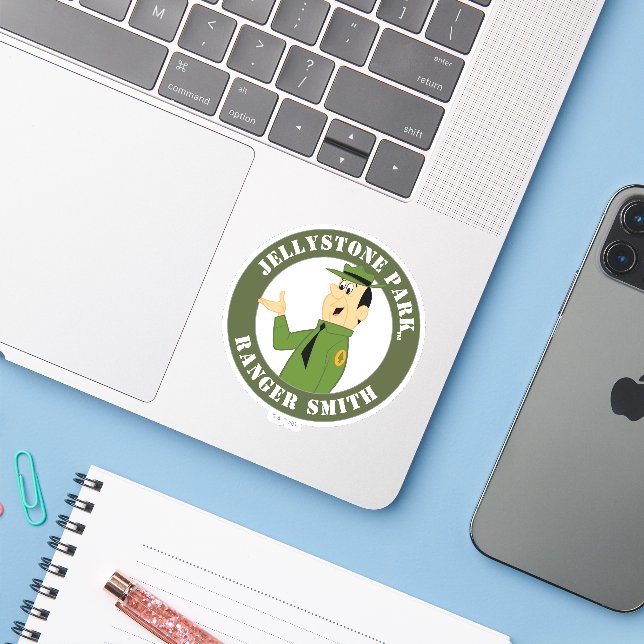 Sticker Le Ranger Smith Portrait de Jellystone (Ordinateur portable avec iPhone)