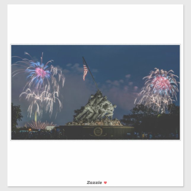 Sticker Mémorial d'Iwo Jima pendant les feux d'artifice le (Feuille)