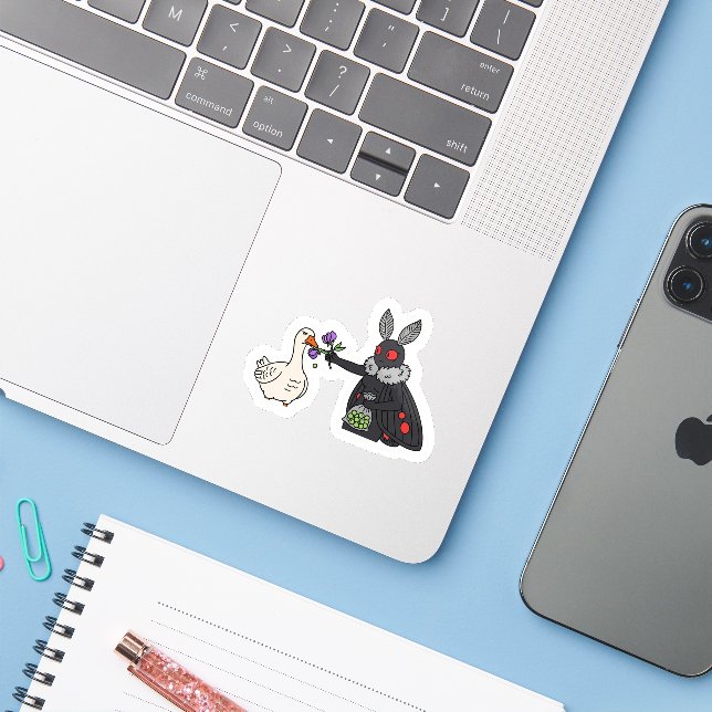 Sticker Moth Nourrit L'Oie (Ordinateur portable avec iPhone)