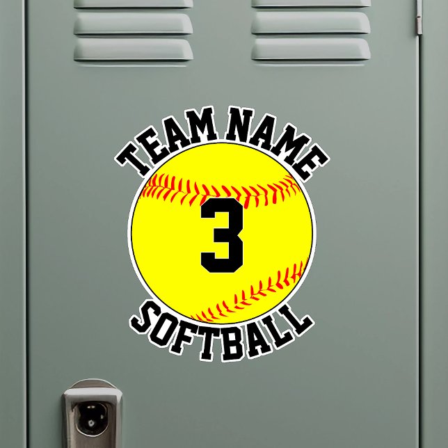 Sticker Nom de l'équipe de softball et numéro du joueur Sp (Custom softball sticker with custom team name and player number on a metal locker)