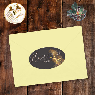 Sticker Ovale Coiffeur Rose Élégant Ciseaux Dorés Coiffeuse