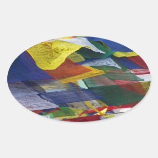 Sticker Ovale Drapeaux De Prière Tibétains À Boudhanath Stupa Né