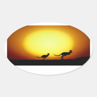 Sticker Ovale Kangaroos dans l'arrière-pays australien