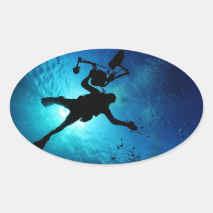 Sticker Ovale Plongeur sous l'eau