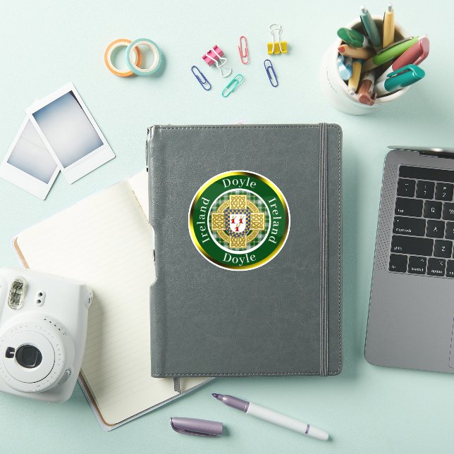 Sticker Personnalisé Doyle Shield & Celtic Cross (Couverture iPad)