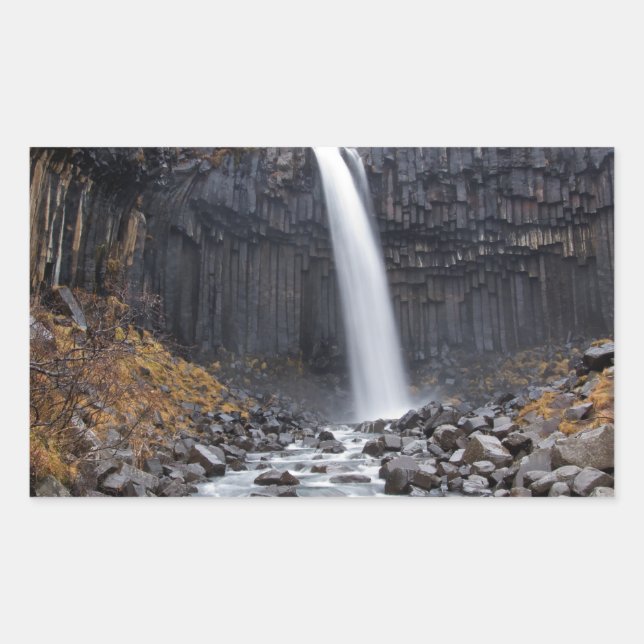 Sticker Rectangulaire Cascade de Svartifoss en Islande rectangle autocol (Devant)