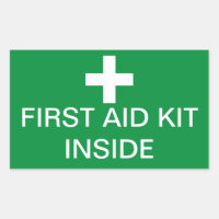 Trousse de premiers soins à l'intérieur de l'autoc