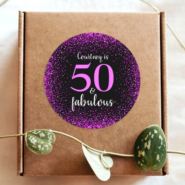 Sticker Rond 50 et fabuleux chic rose chaud nom monogramme noir (Créateur téléchargé)