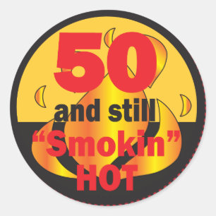 Sticker Rond 50 et Smokin Hot - 50e anniversaire