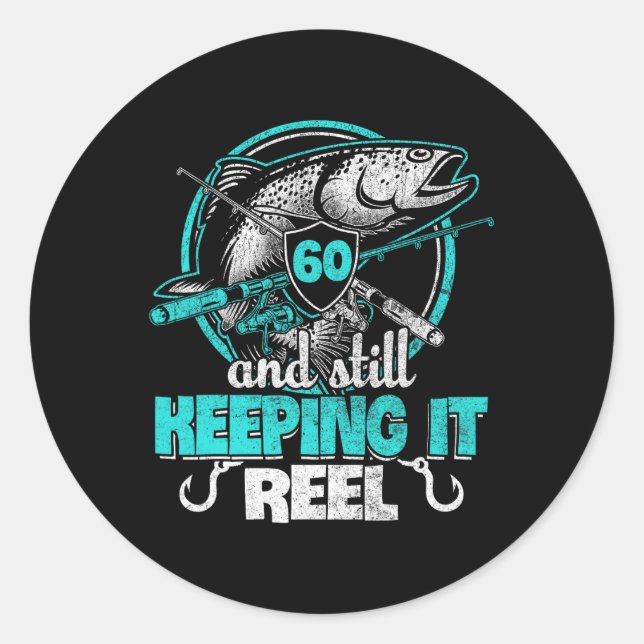 Sticker Rond 60e Pêche drôle Anniversaire Chemise pêcheur Keepi (Devant)
