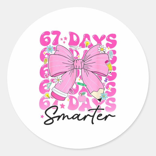 Sticker Rond 67th Day Of School 67 Days Smarter Coquette Bow Te (Devant)