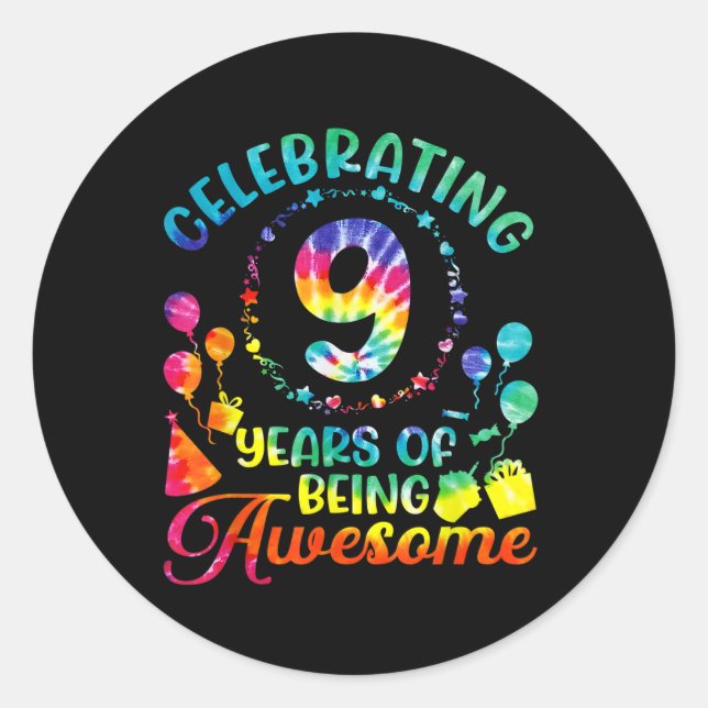 Sticker Rond 9 ans d'être génial 9e anniversaire cadeau (Devant)