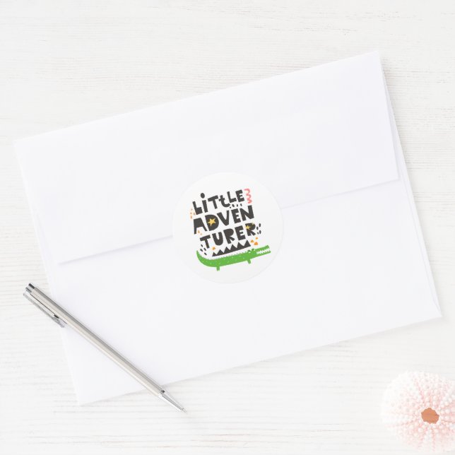 Sticker Rond Alligator petit aventurier (Enveloppe)