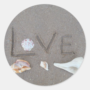 Sticker Rond Amour sur la plage avec coquillages