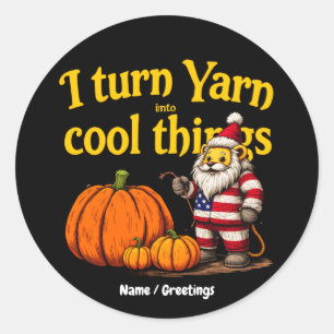 Sticker Rond Amoureux de laine drôle Gnome avec citrouilles tri