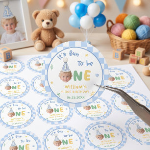Sticker Rond Amusant d'être un garçon pour son 1er anniversaire