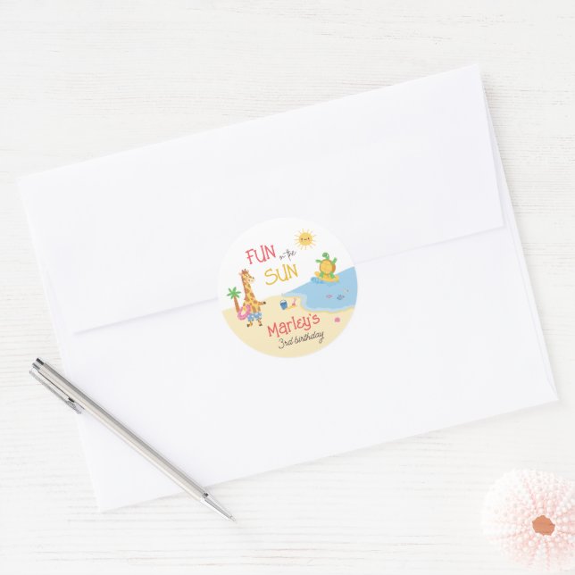 Sticker Rond Amusement au Sun Beach Animal Joyeux anniversaire (Enveloppe)