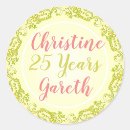 Sticker Rond Anniversaire avec noms et nombre d'années.