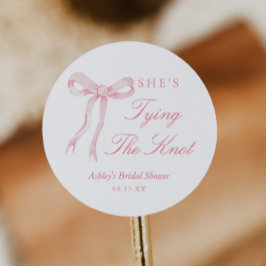 Sticker Rond Arc en rose Elle noue le nœud Réception de mariage