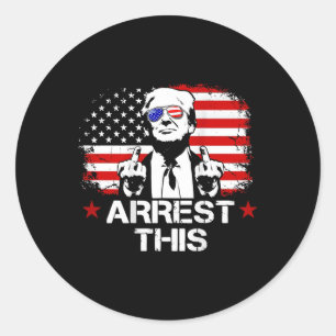 Sticker Rond Arrêter ce Trump Doigts Pro Trump Drapeau américai
