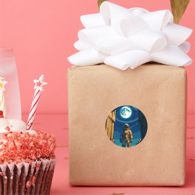 Sticker Rond Astronaut Beneath the Celestial Gate (Fête)