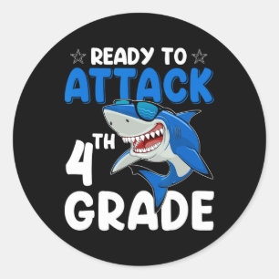 Sticker Rond Attaquer le requin de 4e année Enseignant de 4e an