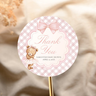 Sticker Rond Attendez à peine Élégante Ours Fête de Bébé Ours