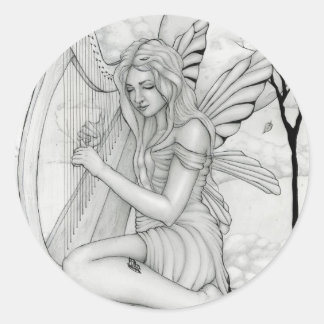 Sticker Rond Au-delà du temps - fée avec harpe