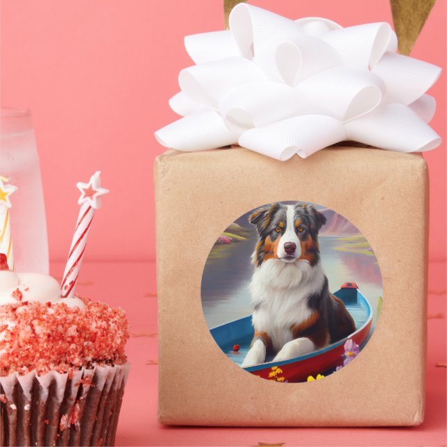 Sticker Rond Australian Shepherd on Paddle : Une aventure Pitto (Fête)