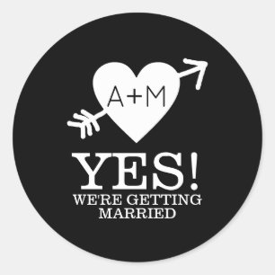 Sticker Rond b&w coeur OUI avec flèche mariage moderne