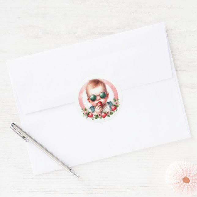 Sticker Rond Baby Shower Bébé Fraise Sucré (Enveloppe)