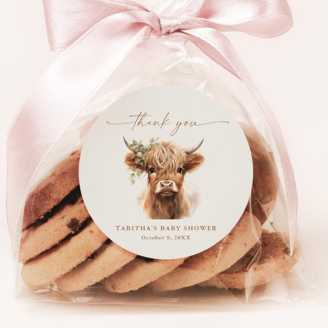 Sticker Rond Baby shower Boho Cow Couples Merci (Highland Cow Script Baby Shower Thank You Favor or Envelope Sticker Tag.)