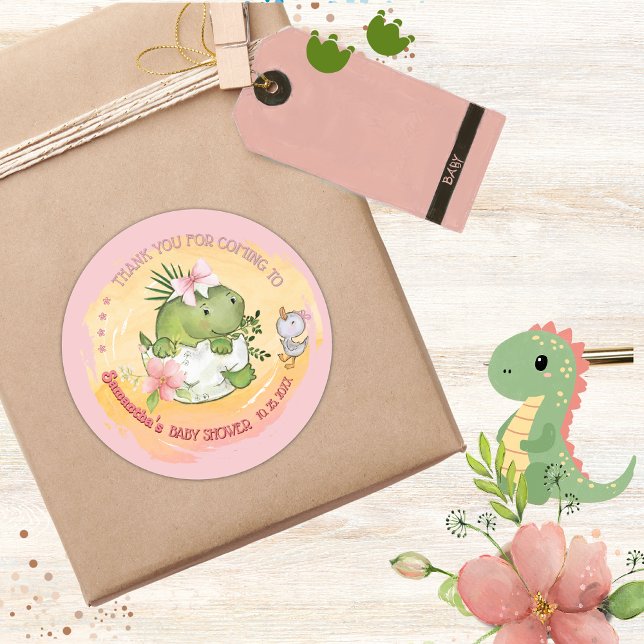 Sticker Rond Baby shower Dino et Duckling rose personnalisé (Personalized Pink Dino & Duckling Baby Shower Classic Round Sticker)