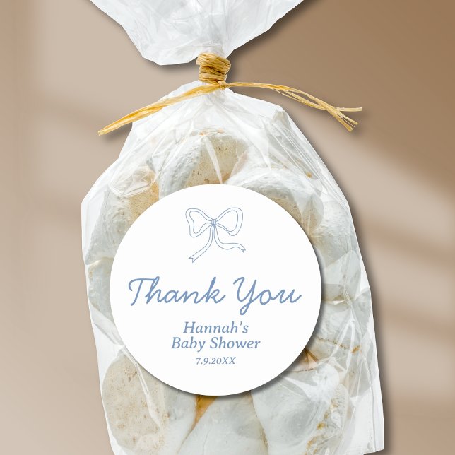 Sticker Rond Baby shower en ruban bleu personnalisé Favoriser (Personalized Blue Bow Ribbon Baby Shower Favor Classic Round Sticker
)
