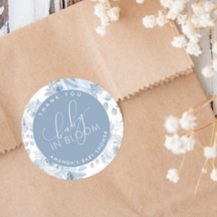 Sticker Rond Baby Shower Fleur Bleu Poussiéreux
