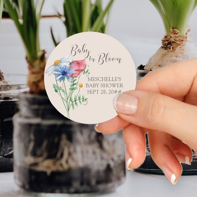 Sticker Rond Baby shower Fleur sauvage Baby in Bloom Country (Baby in Bloom baby shower sticker from my Wildflower Charm collection)