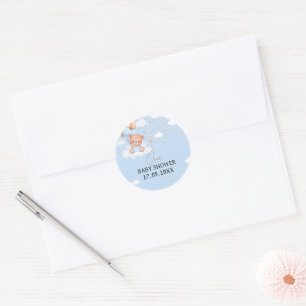 Sticker Rond Baby shower garçon bleu clair ours coudé