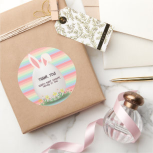 Sticker Rond Baby shower lapin aux oeufs de Pâques Pastel
