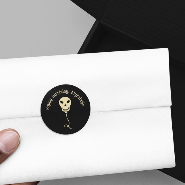Sticker Rond Ballotte crâne Goth fête d'anniversaire (Créateur téléchargé)