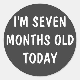 Sticker Rond Bébé âgé de SEPT mois