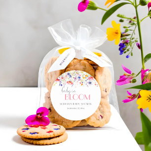 Sticker Rond Bébé Fleur sauvage coloré dans le Baby shower en f