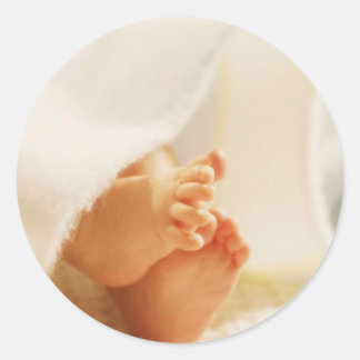 Sticker Rond Bébé mignon Pieds petit bébé Pieds enrobés couvert