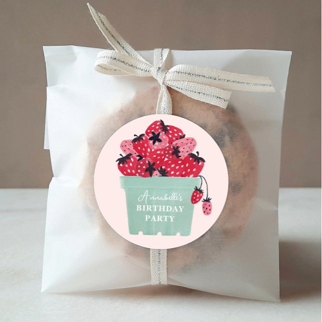 Sticker Rond Berry First Birday Party fraise (Berry Sweet Favor Sticker)