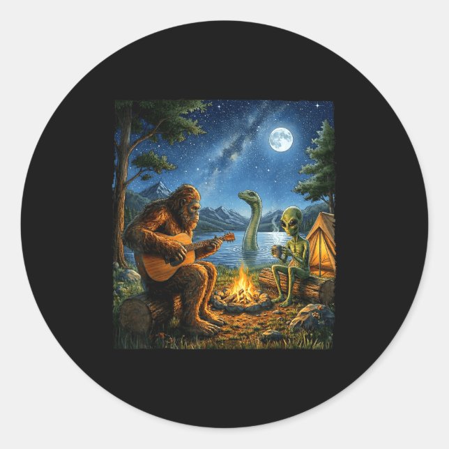 Sticker Rond Bigfoot And Alien Loch Ness Campfire Sasquatch Fun (Devant)