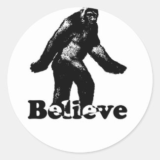 Sticker Rond Bigfoot Believe