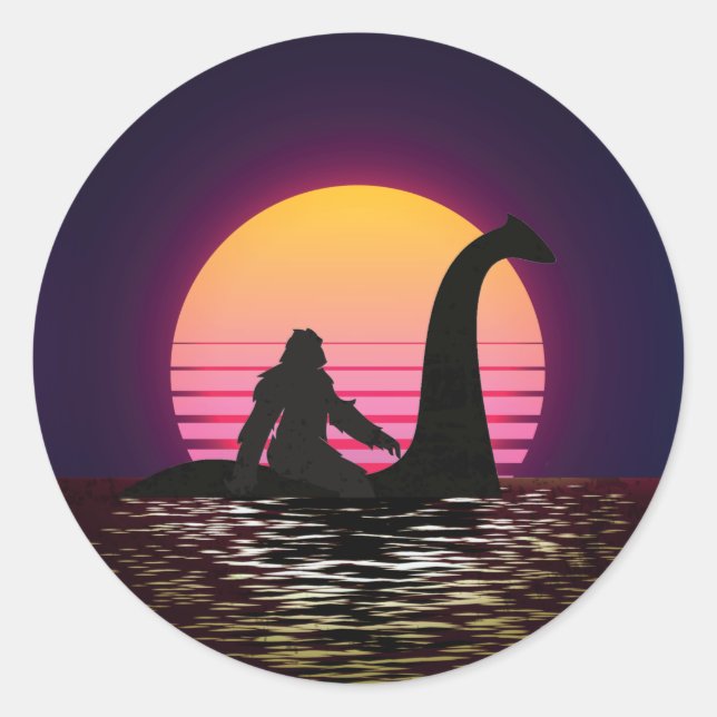 Sticker Rond Bigfoot Rétro Riding Le Loch Ness (Devant)