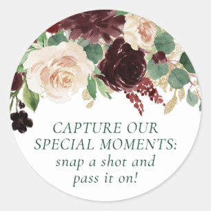 Sticker Rond Blooms rustiques Caméra rouge en terre cuite et