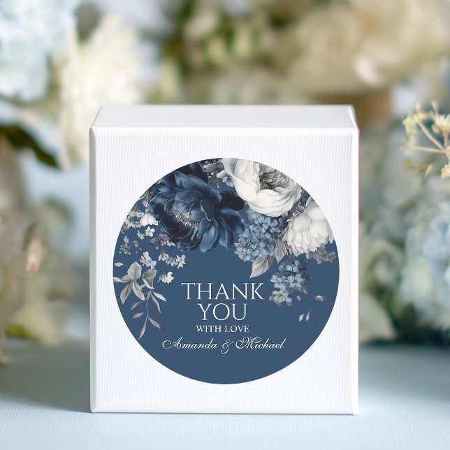 Sticker Rond Blues modernes et Mariage floral gris (Modern Blues & Gray Floral Wedding Classic Round Sticker)