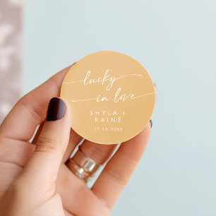 Sticker Rond Boho Chic Marigold Jaune Lucky En Amour Favoriser