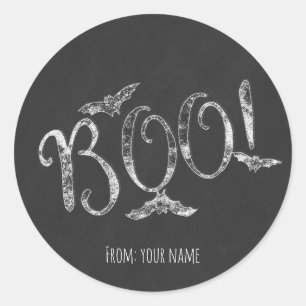 Sticker Rond BOO ! Craie de tableau noir d'Halloween pour fête 